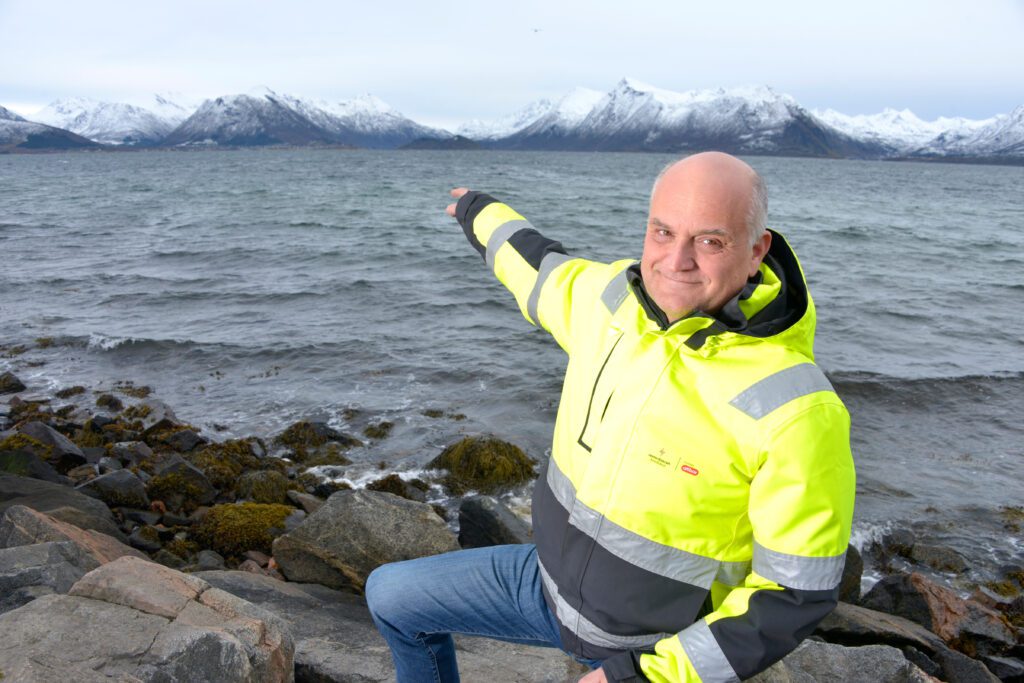 –Med sjøkabel mellom Sortland og Sigerfjorden blir sikkerhet bedre for våre kunder, sier Glenn Tryggheim Johannsen, driftsingeniør i Vesterålskraft bredbånd.